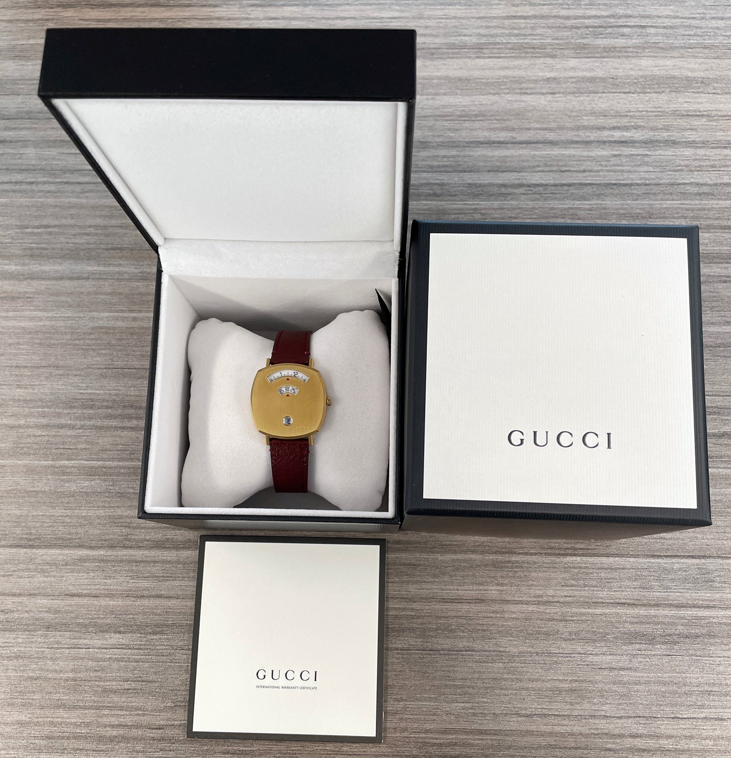 GUCCI Grip Yellow Gold PVD YA157405 at FLYBACK TIME
