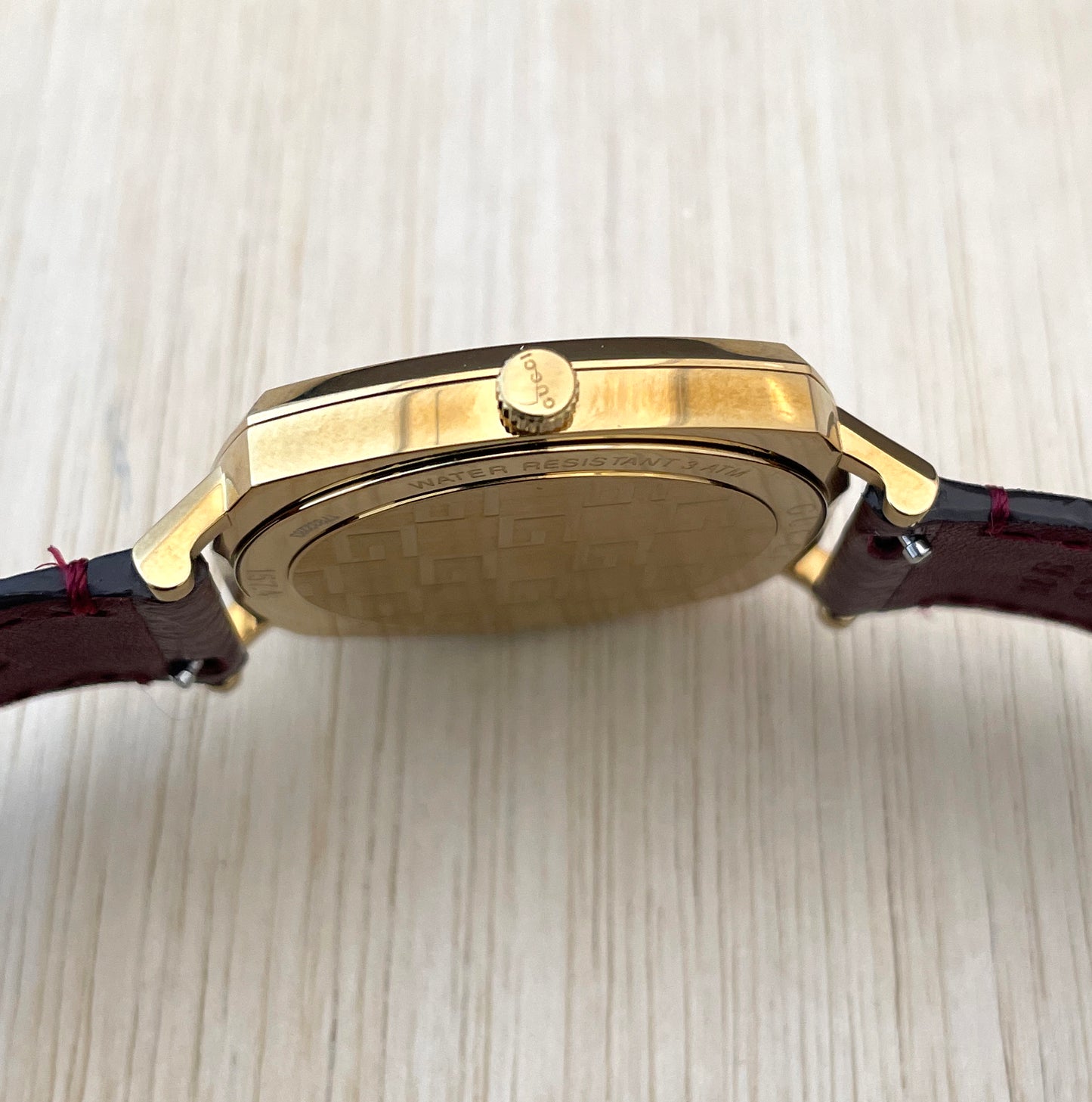 GUCCI Grip Yellow Gold PVD YA157405 at FLYBACK TIME