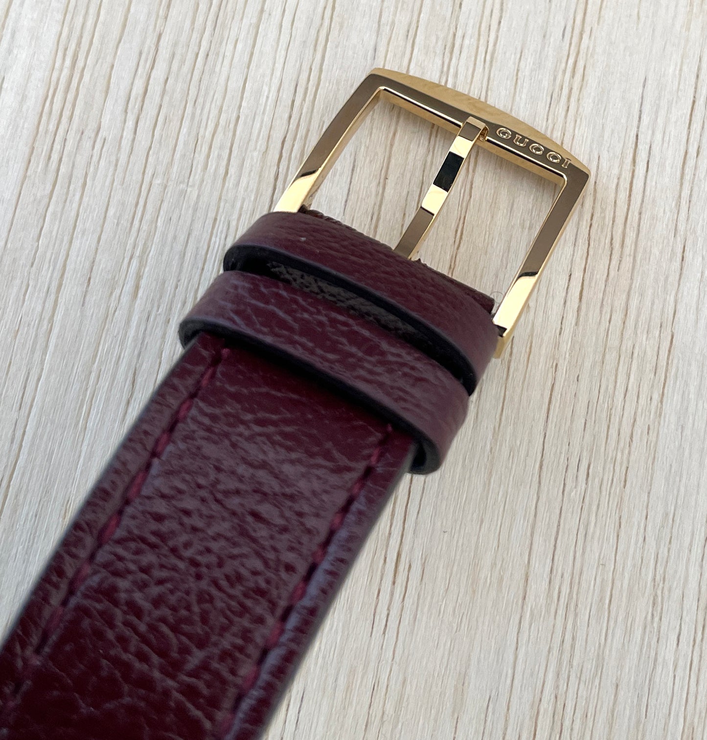 GUCCI Grip Yellow Gold PVD YA157405 at FLYBACK TIME