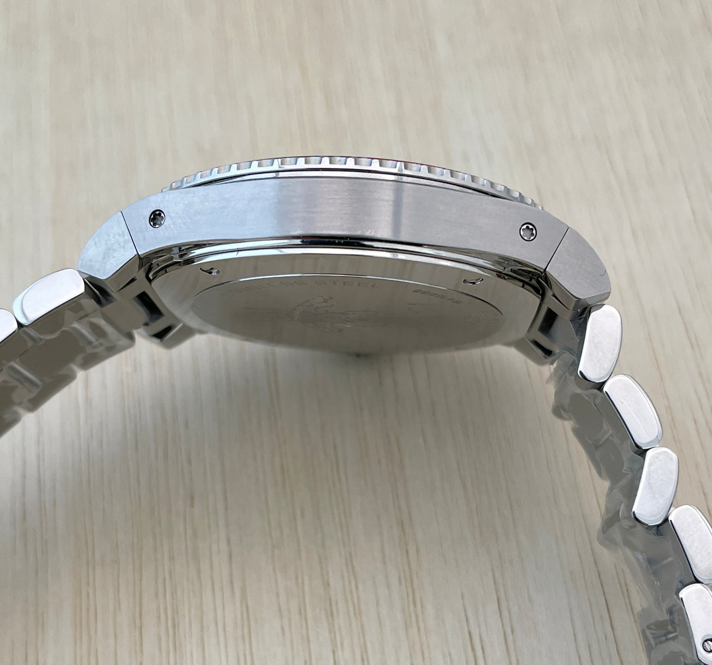 Gucci Dive XL 45mm Steel Case YA136222 at FLYBACK TIME