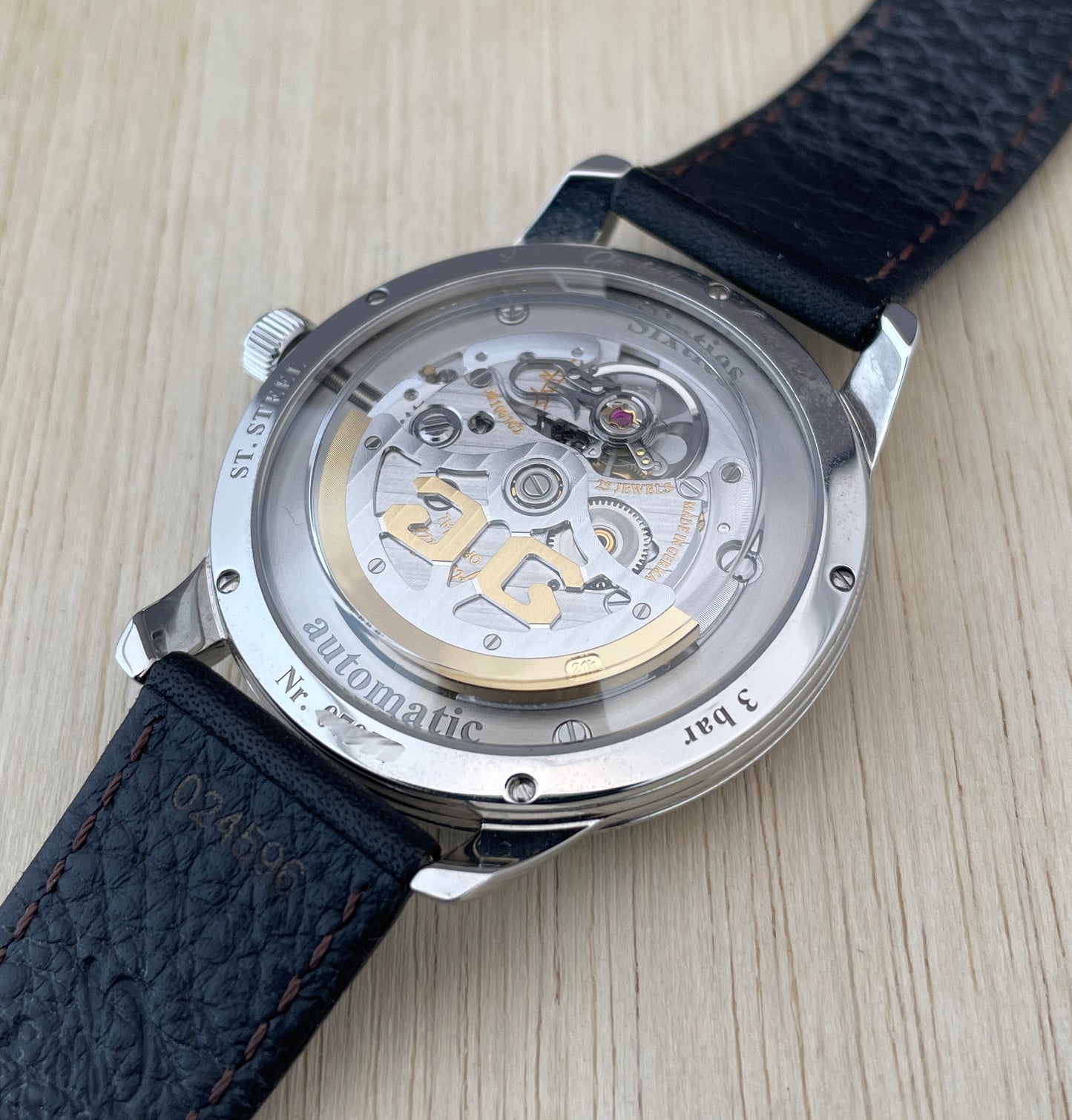 Glashütte Original Sixties 1-39-52-03-02-04 at FLYBACK TIME