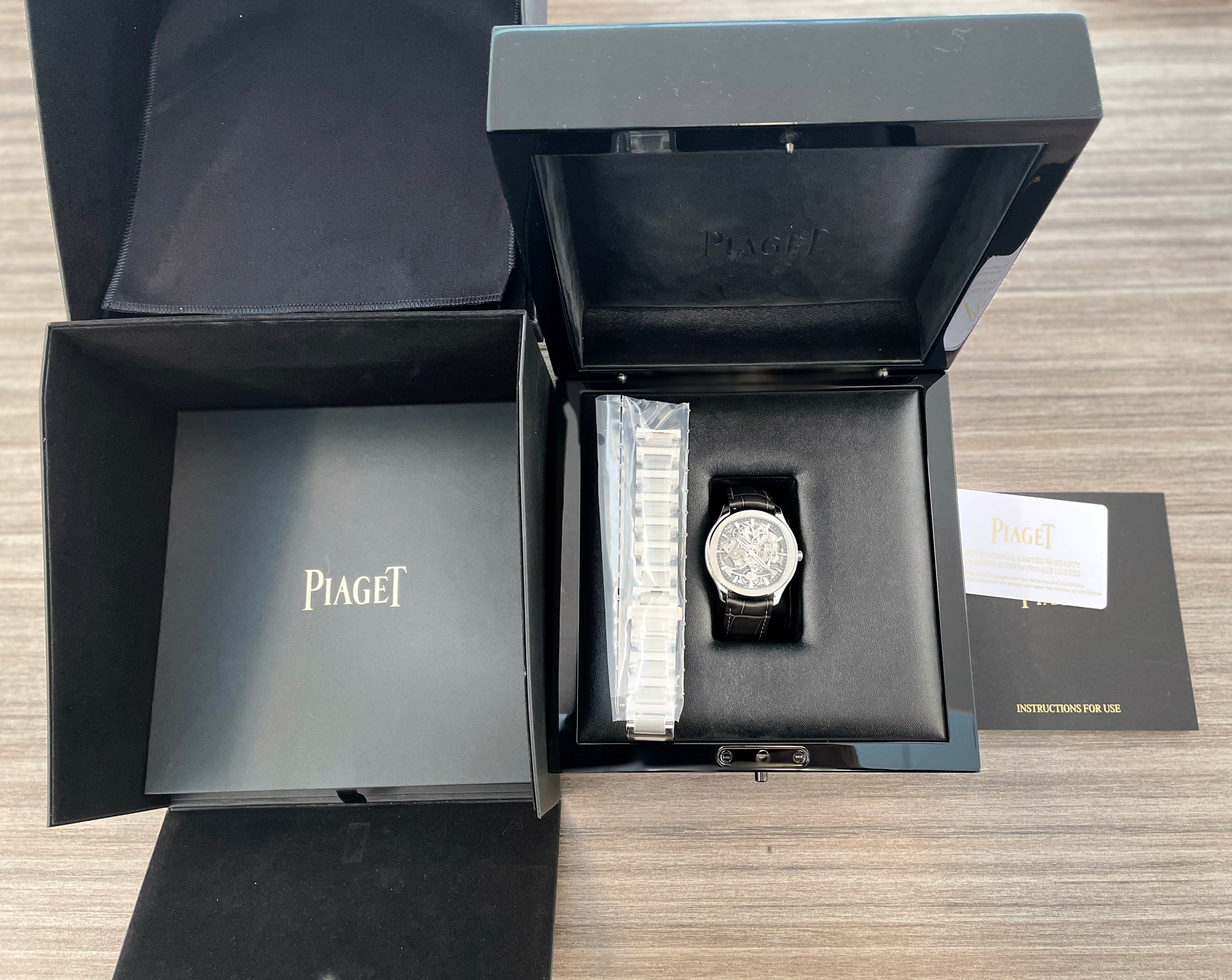 Piaget watch online box